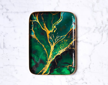 "Plateau émaillé demi-format Amazone - Motif tropical amazonien 20x27 cm en émail artisanal"