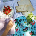 "Plateau décoratif Fleurs des îles motifs exotiques multicolores picnic élégant"
