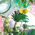 Plateau Manicaria sur une jolie table élégante