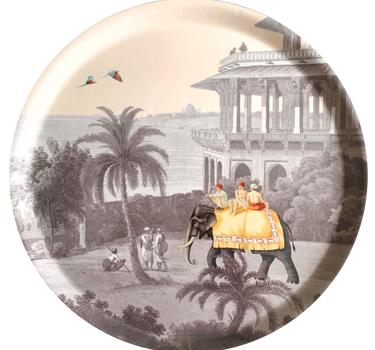 "Plateau rond India fleuve temples palais jardin impérial éléphant paré culture indienne"